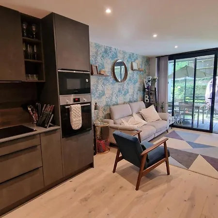 2bd South Haven: Garden Serenity Apartment