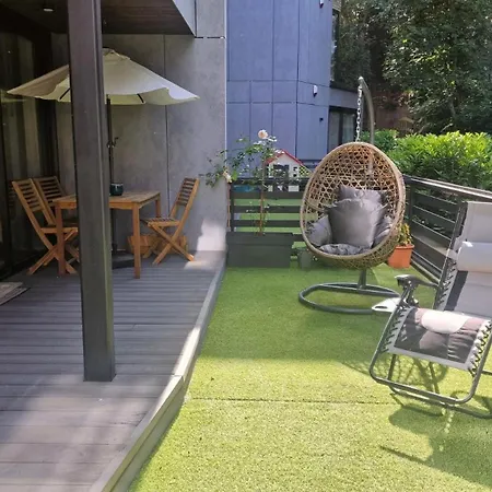 2bd South Haven: Garden Serenity Apartment *