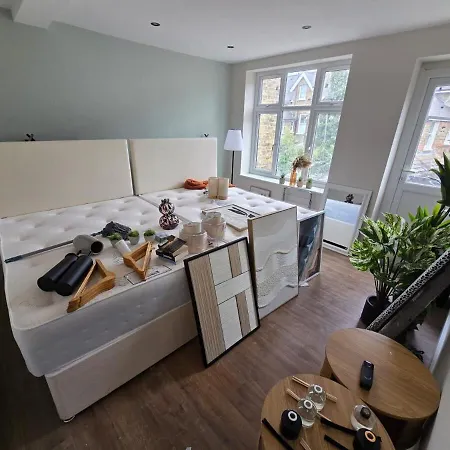 Apartment Kew Garden 2br Sleeps 9 Near London *