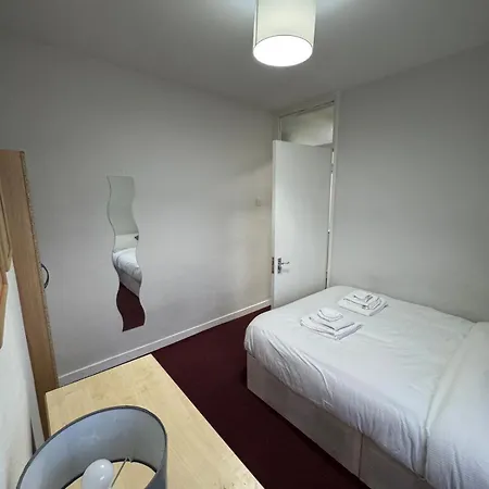 Tranquil 3br In Tottenham Apartamento *