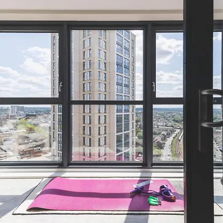 Apartment Luxury Breathtaking Views 2 Bedrooms, 2 Bathrooms *