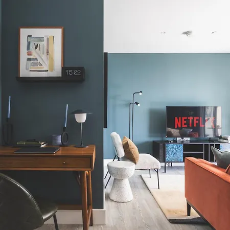Apartment Luxury Breathtaking Views 2 Bedrooms, 2 Bathrooms *