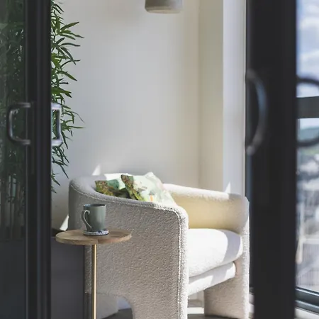 Luxury Breathtaking Views 2 Bedrooms, 2 Bathrooms