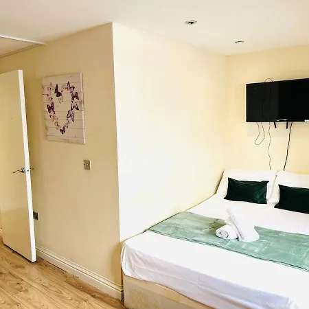 Fancy One Bedroom Flat In Good Location