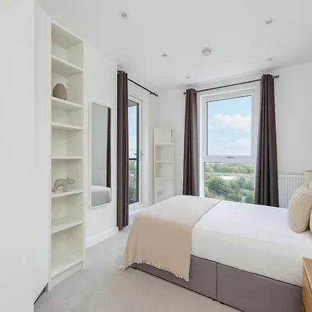 Modern In Colindale Apartamento