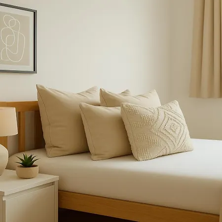 Calm - St Katharine's Residences アパート *