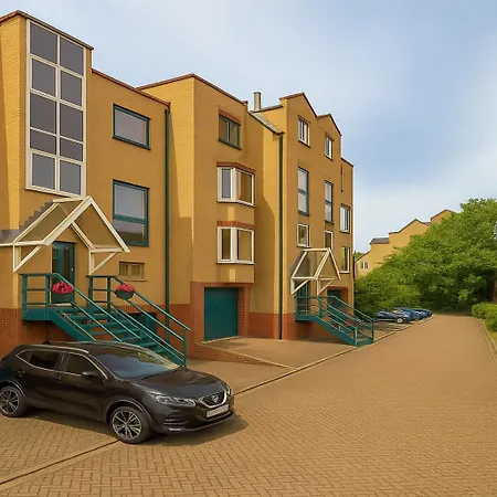 Calm - St Katharine's Residences アパート *