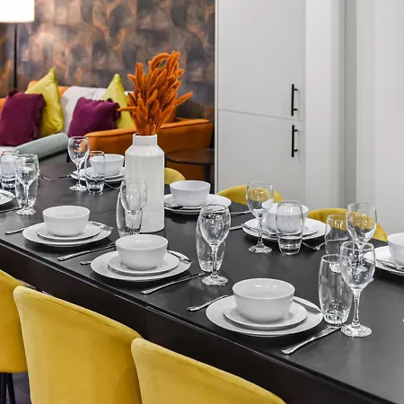 Urban Oasis - Chic 4br Perfect For Big Groups Apartment *
