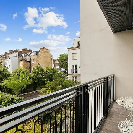 Beautiful Bijoux Apartment *