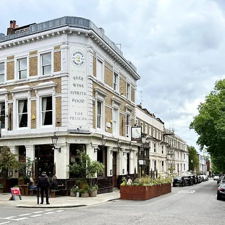 Airy 2-bed Flat In Notting Hill Apartment