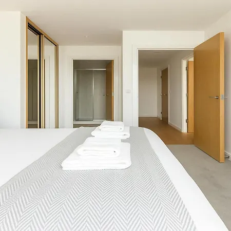 Apartamento 2 Bed, 2 Bath Apartment In Bow Londres