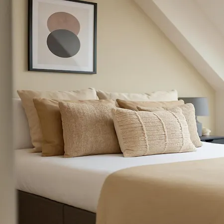 Spacious In Lewisham - Hosted By The Flex
