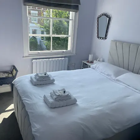 Apartment Stylish Flat B London