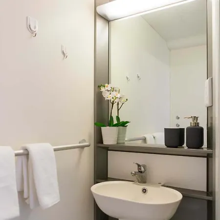 Student Only Gold Ensuite Mid Level At Chapter Islington Apartamento Londres