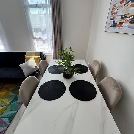 Apartamento Tranquil 2br In Thornton Heath