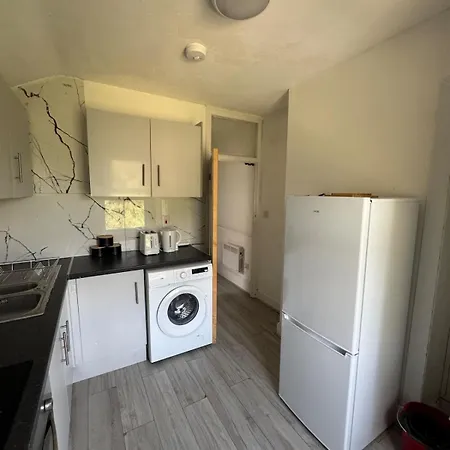 Tranquil 2br In Apartamento Thornton Heath