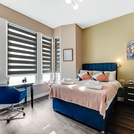 Perfect For Travelers Great Location 4 Apartment London