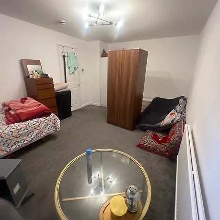 Cosy In Apartment *
