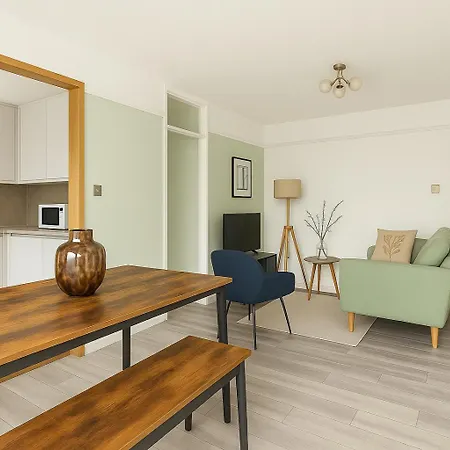 Pimlico Flat Near Victoria Station