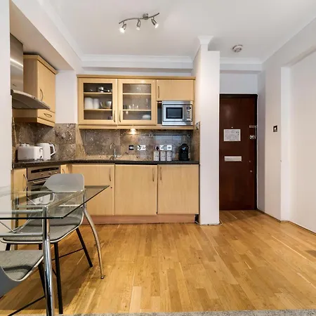 Apartment Your In The Heart Of - In Nell Gwynn House
