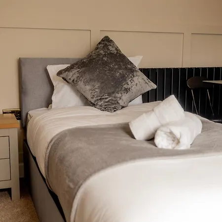 Fresh & Modern Sleeps 3 *