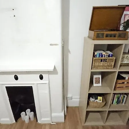 Apartment Angel Location 1br *