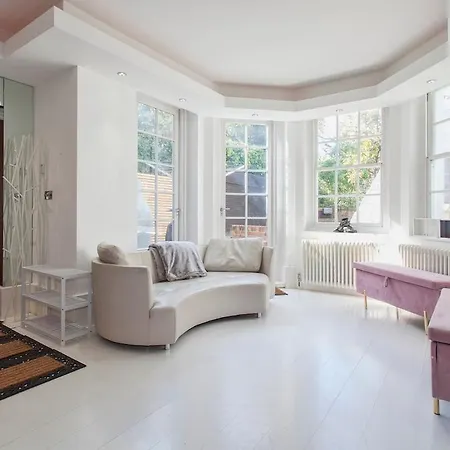 Luxury Hampstead Garden *