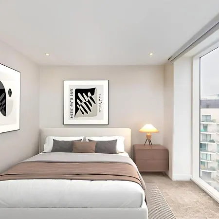 The Place- Greenwich 2-Bed Flat Apartment *