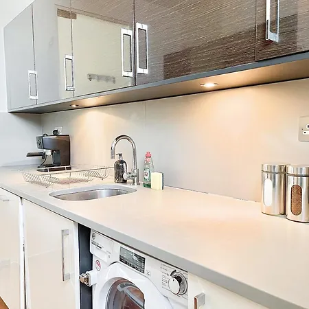 公寓 Ample 3-bedroom Flat With Lift In Kings Cross, Islington