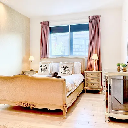 Ample 3-bedroom Flat With Lift In Kings Cross, Islington