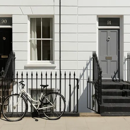 Spacious 2 Bed Flat In Hammersmith Apartment *