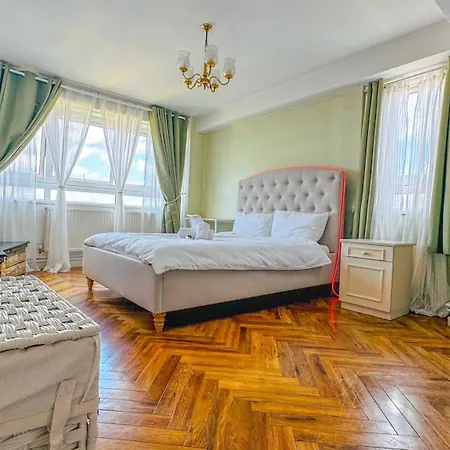 Private Double In Farringdon * London