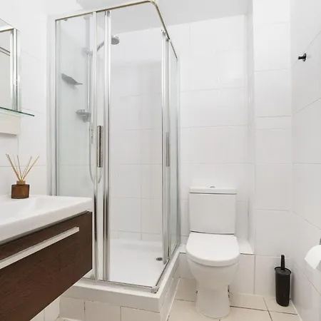 Modern 3br - Flat Sleeps 8 - Walk To Liverpool St