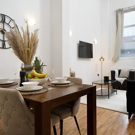 Modern 3br - Flat Sleeps 8 - Walk To Liverpool St Apartment