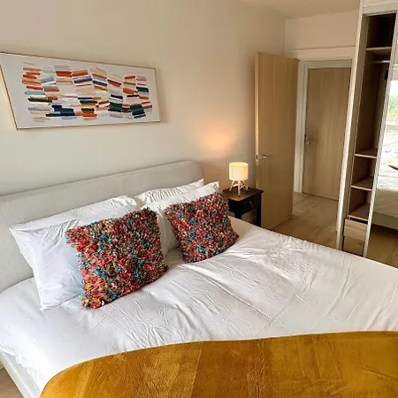 Apartment Luxury Floor In Wimbledon *