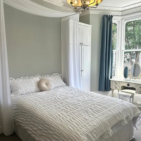 Classically Elegant Designer *