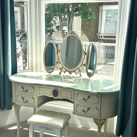 Apartamento Classically Elegant Designer