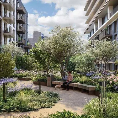 Brand New 2 Bed In In Dock Apartamento Londres