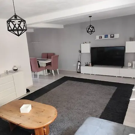 Cozy Steps From Tower Bridge Apartment London