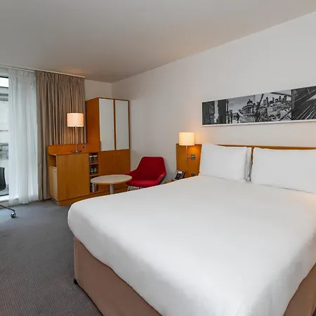 Doubletree By Hilton - Tower Of 4*