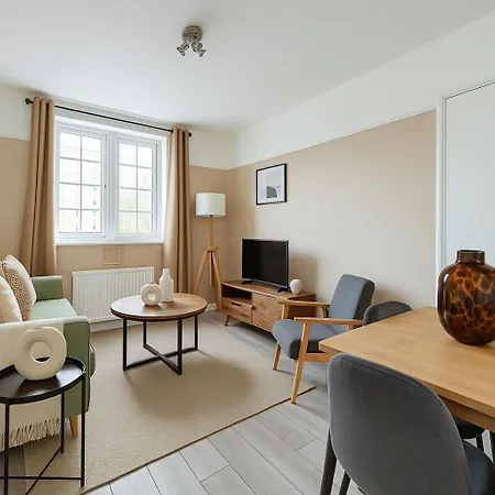 Spacious 2-bedroom In Crystal Palace