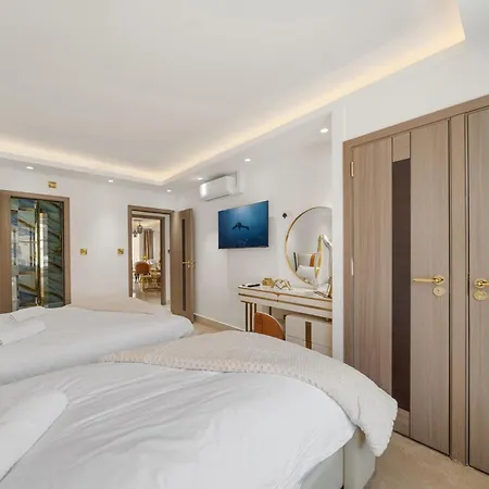 Timeless Luxury 2 Bedroom In Coveted Mayfair H9 *