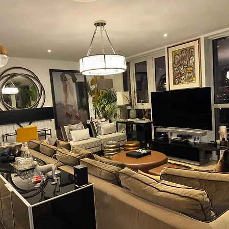 Luxury Nest In The Glow Apartamento *