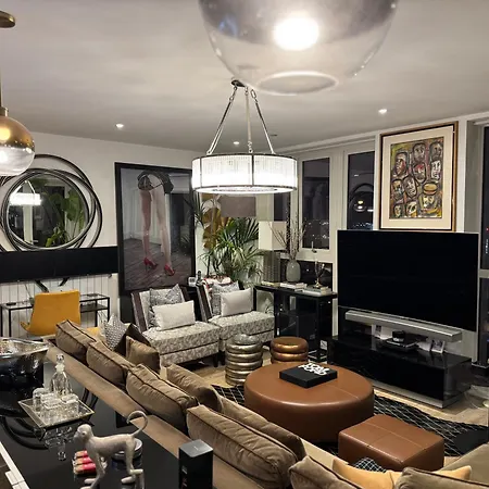Luxury Nest In The Glow * Londres