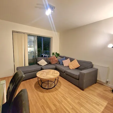 1 Bedroom In Mile End Londres