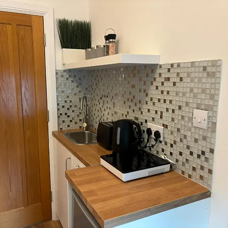 Three Apartamento