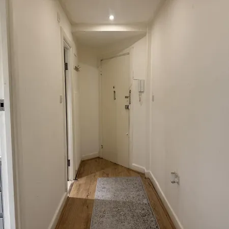 Apartamento Beautiful Family Near Paddington Londres
