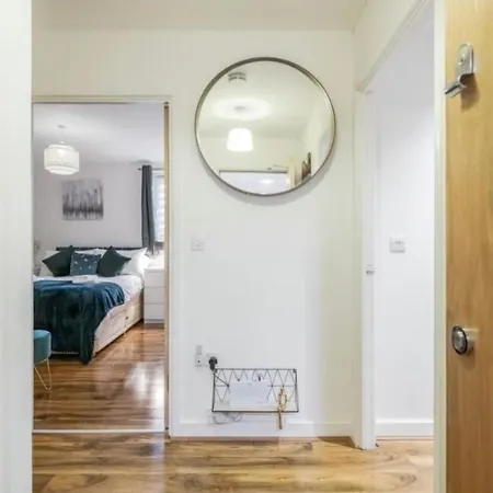 Cosy With River View Apartamento Londres