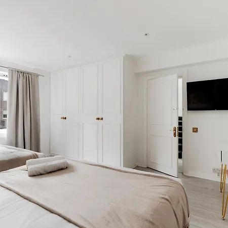 Spacious 4 Bedroom Near Marble Arch And Oxford St.