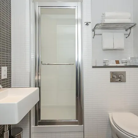 Doubletree By Hilton - Tower Of Hotell London